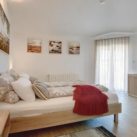 Klen Holiday home *